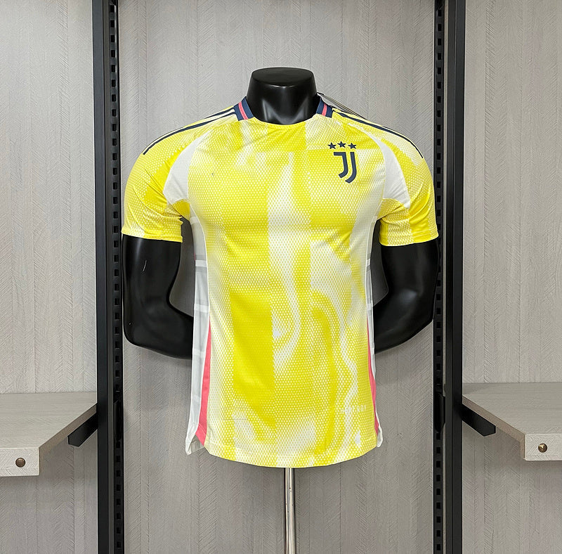 2024-25 Player Juventus Away