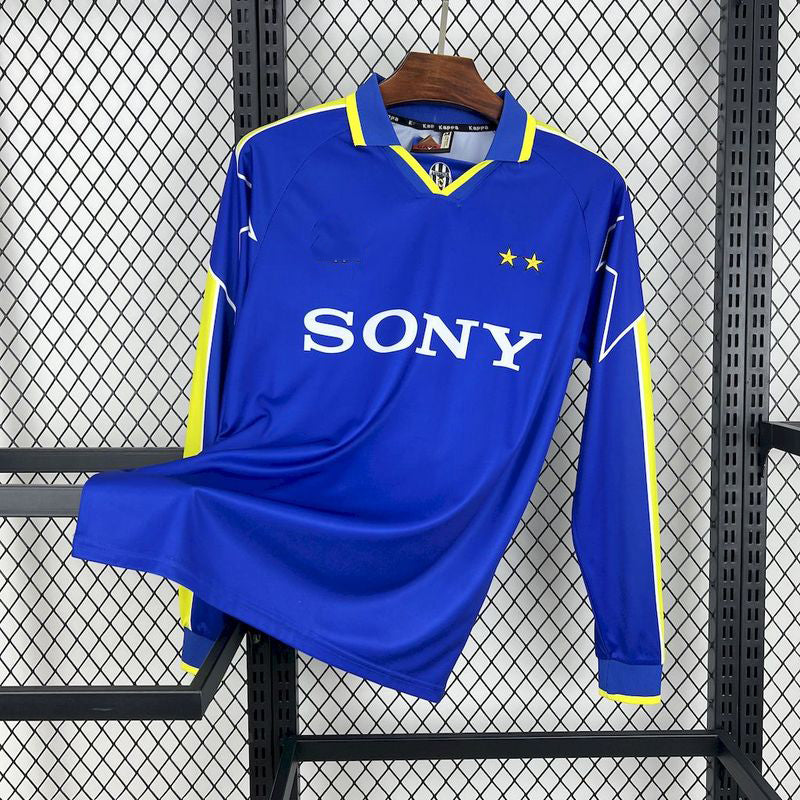 1996-97 Juventus Away Long Sleeve