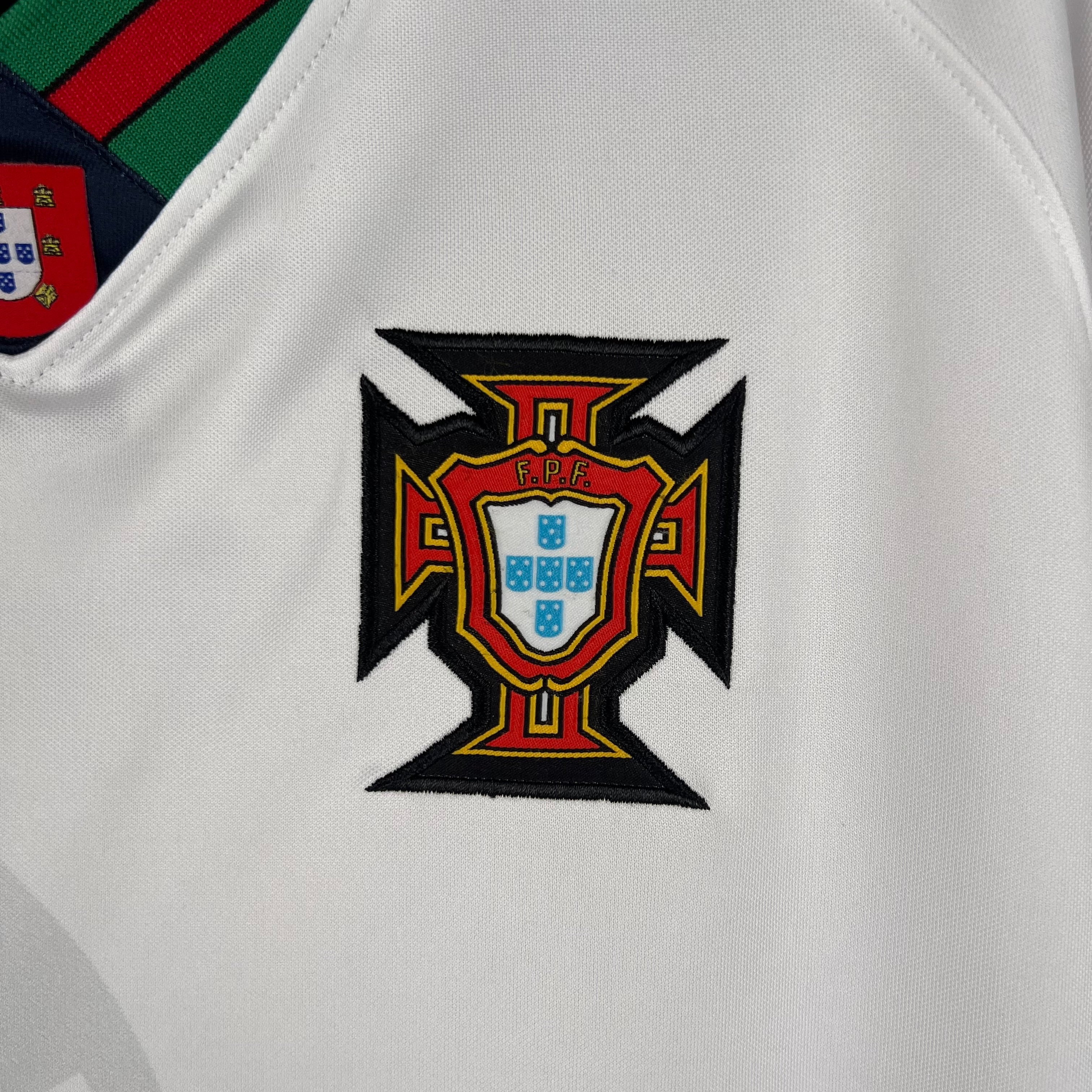 1996-97 Portugal away Retro