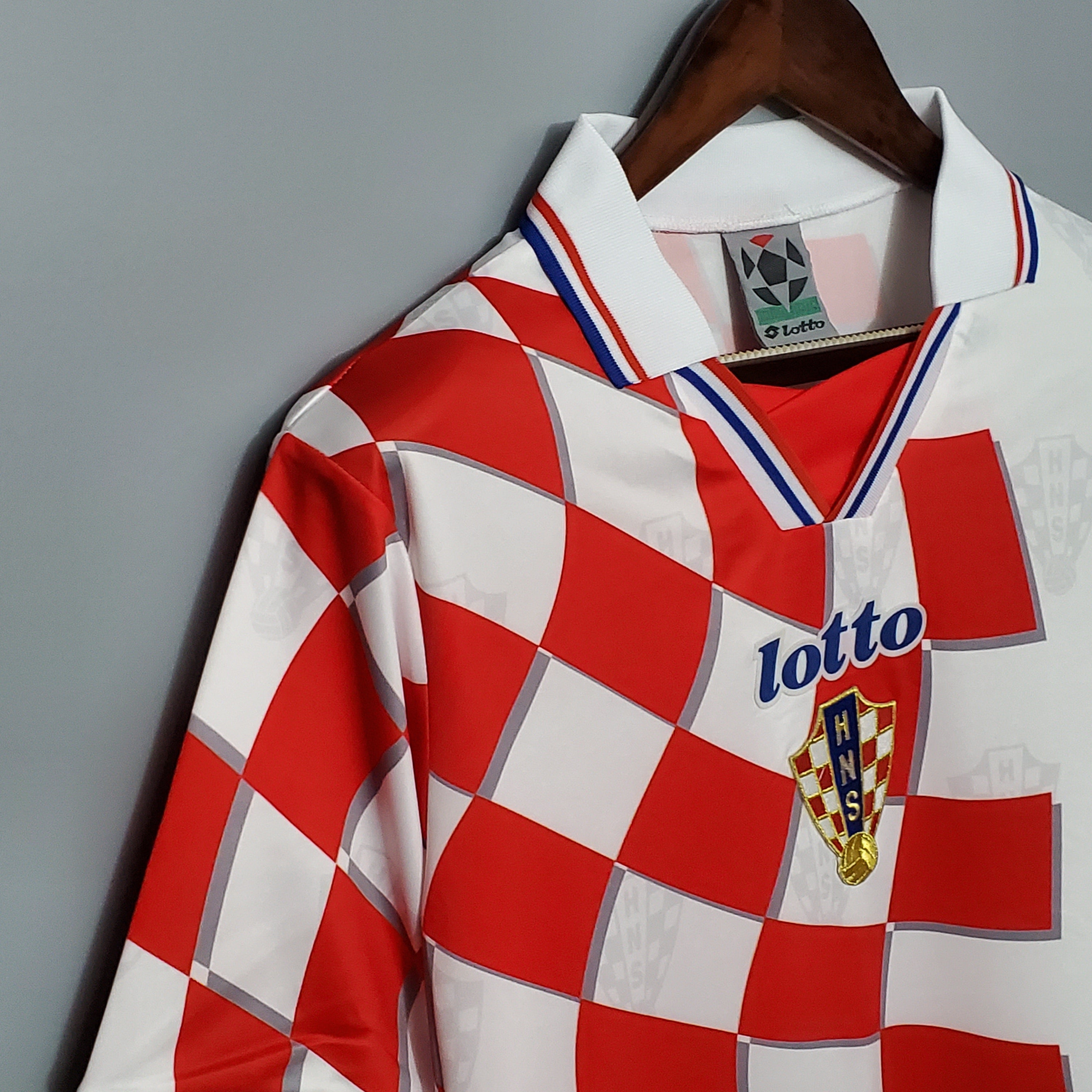 1998 Croatia away Retro