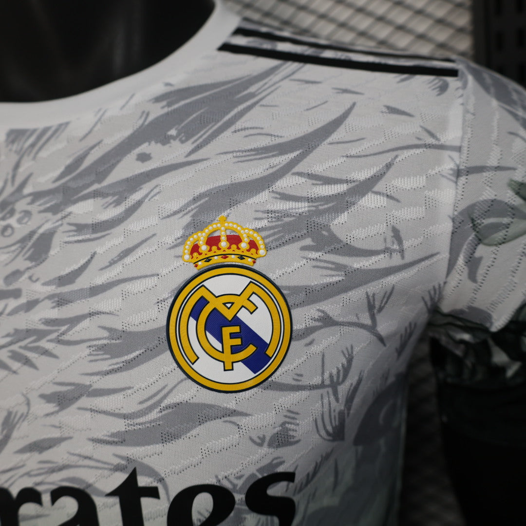 2025-26 Real Madrid Speical Dragon Player Size