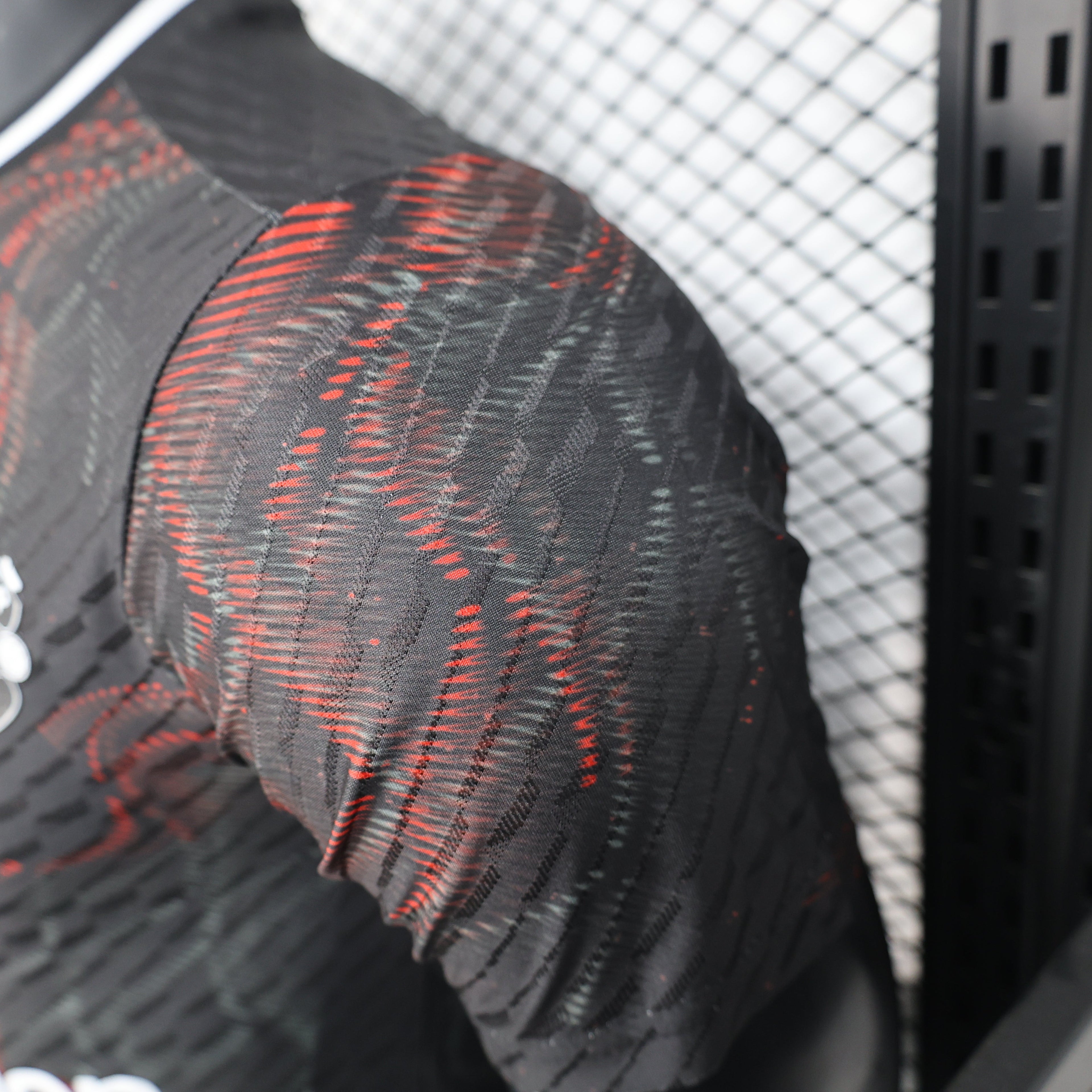 2025-26 Manchester United Black Player Size