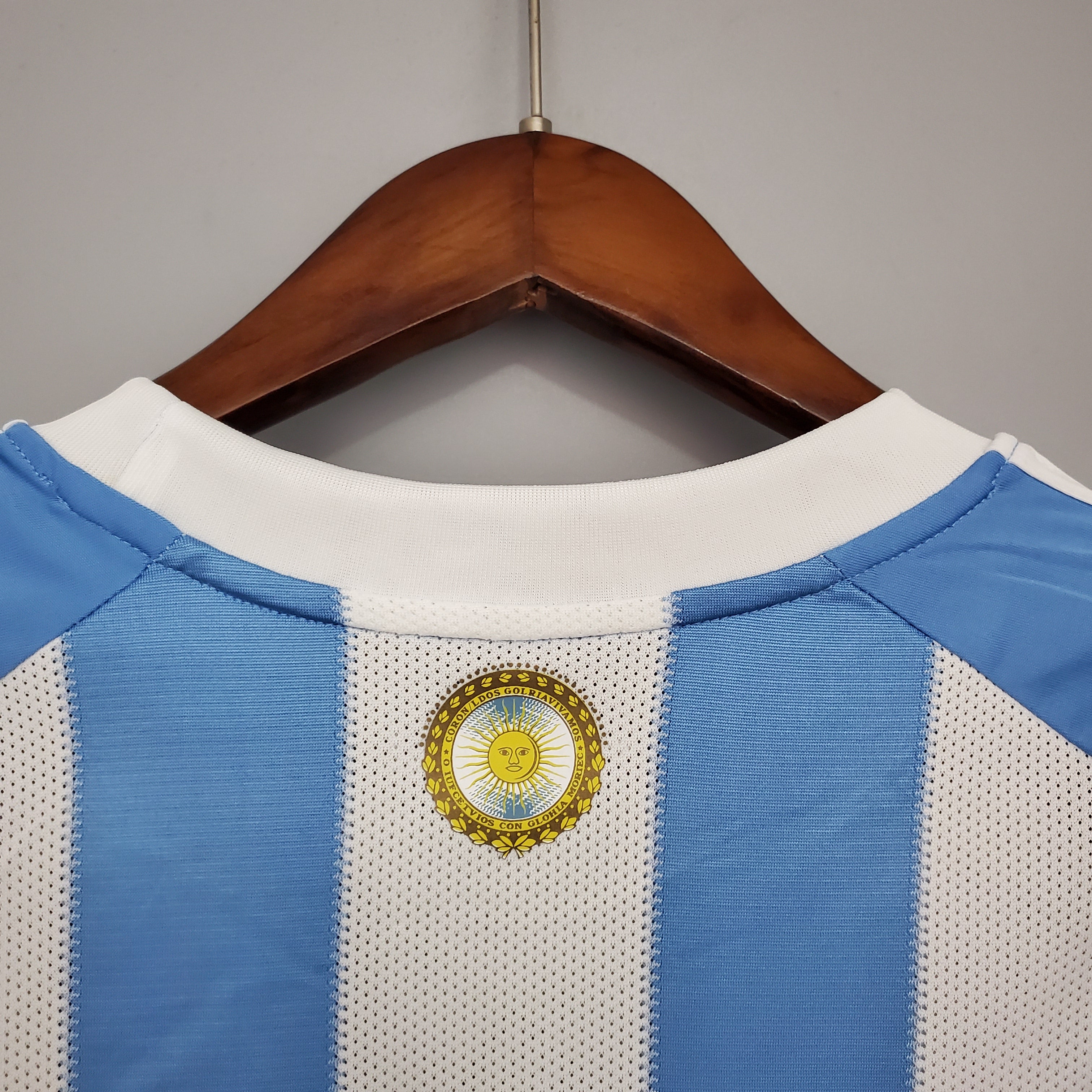 2010 Argentina home Retro