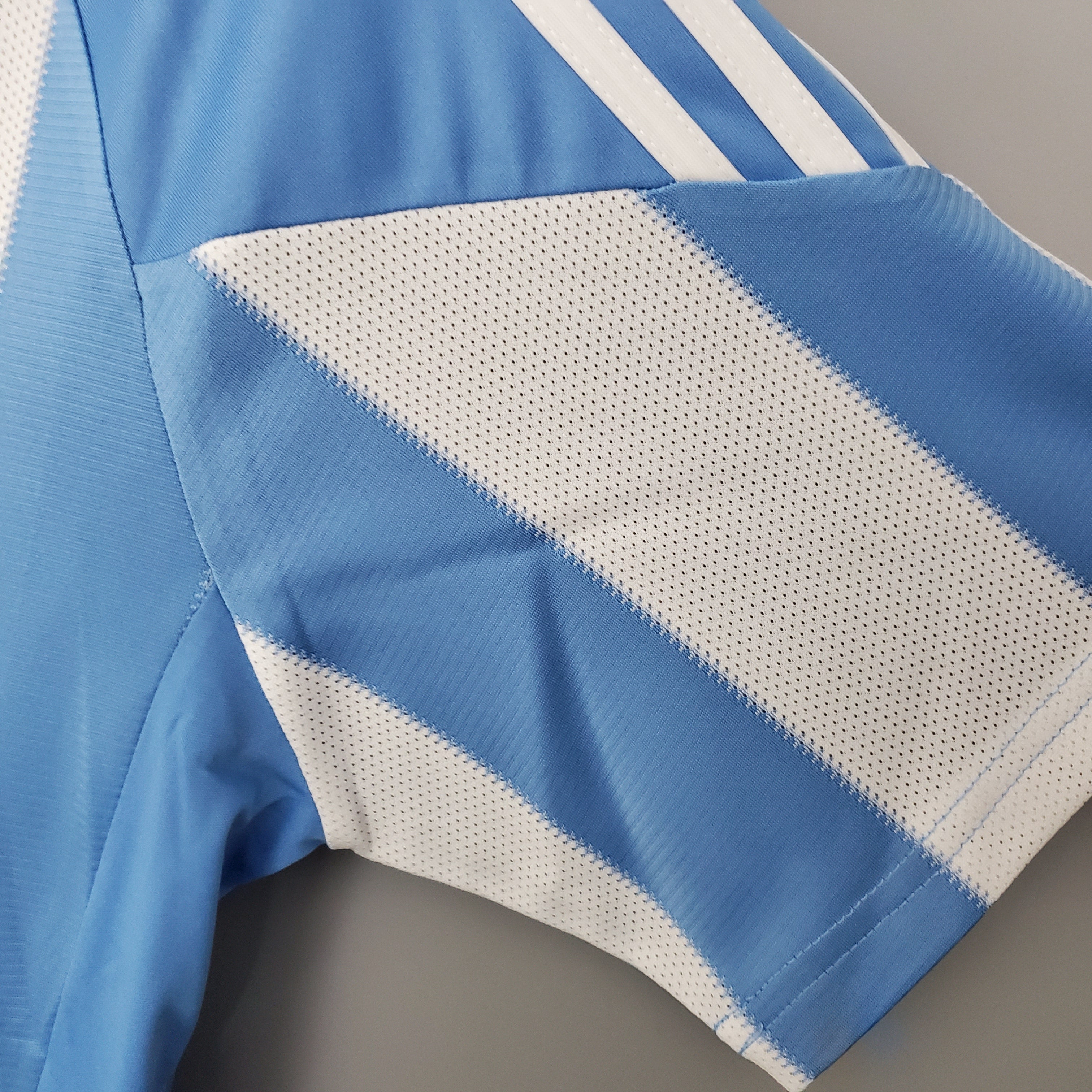 2010 Argentina home Retro