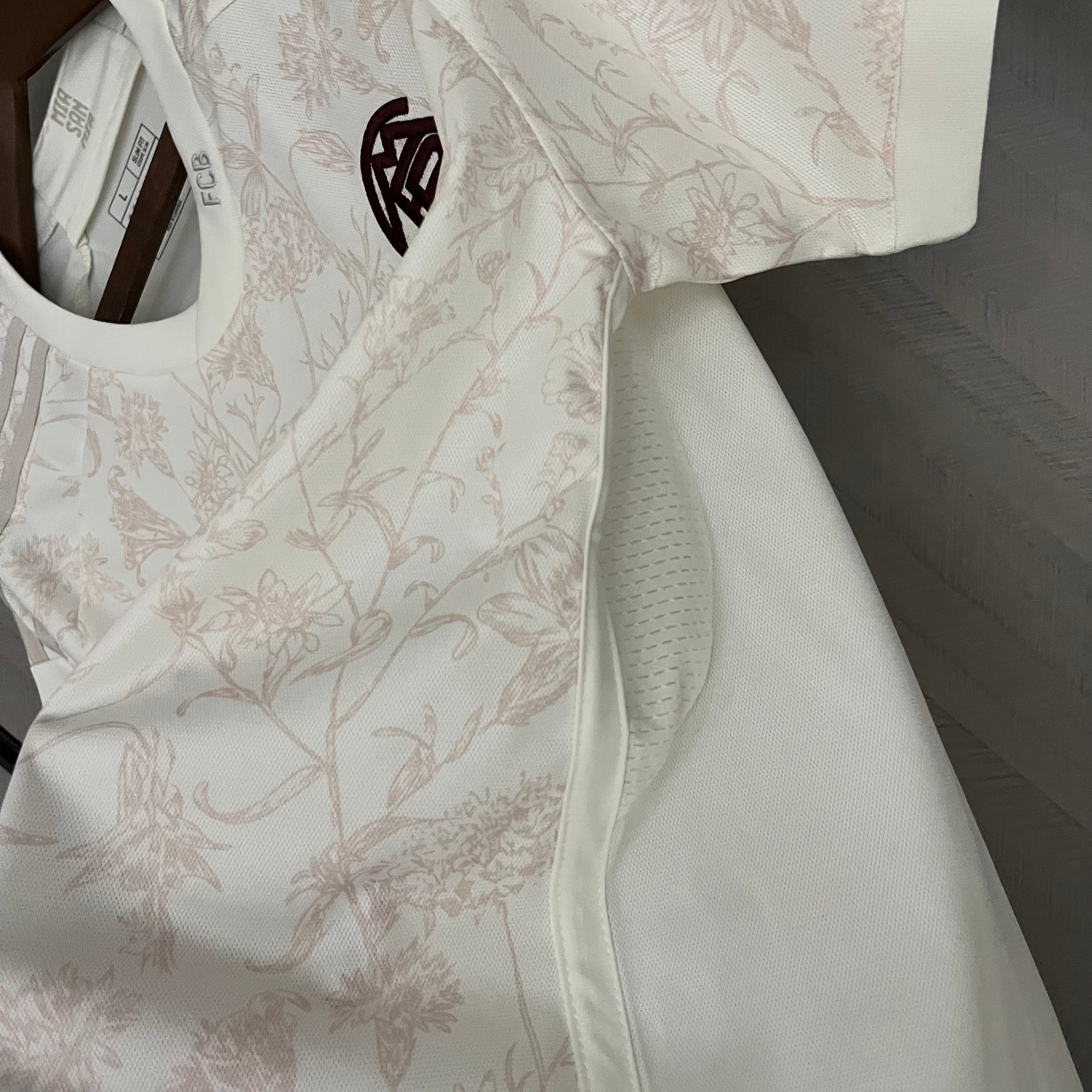 2023-24 Bayern Munich Second away game