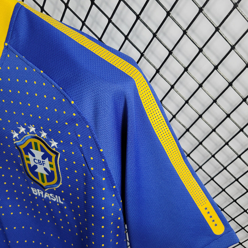 2010 Brazil away Retro