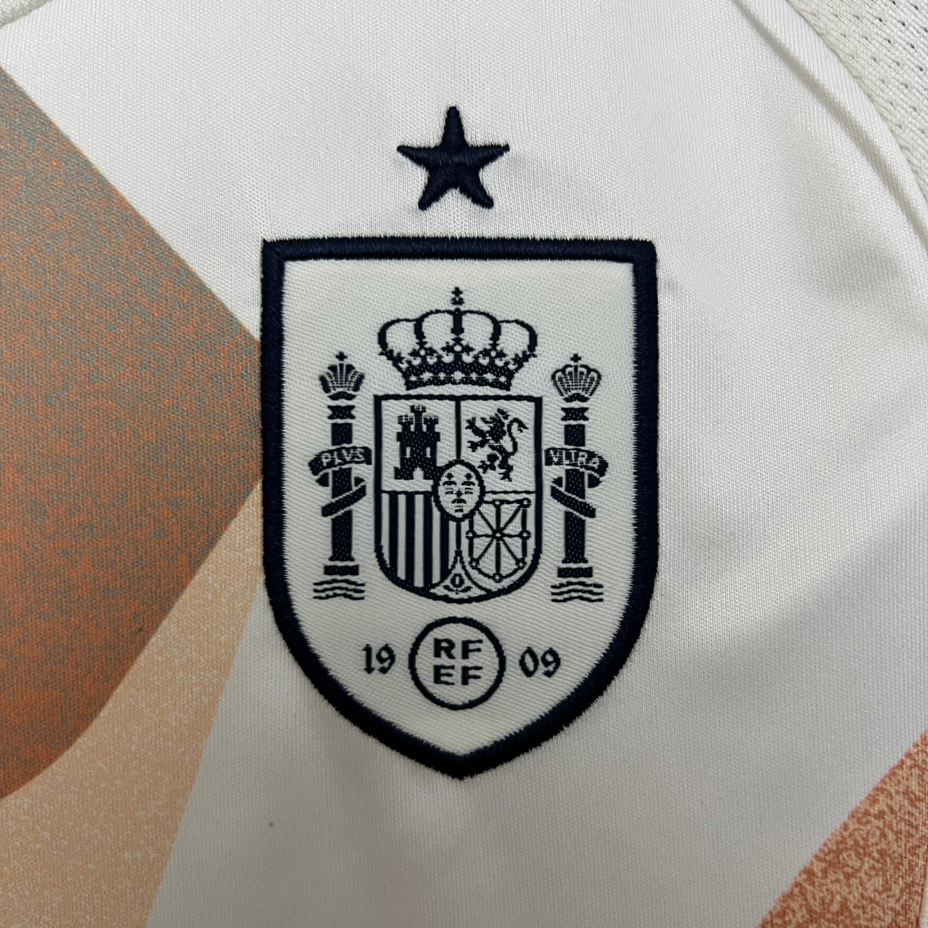 2025-26 Spain away Kids 16-28