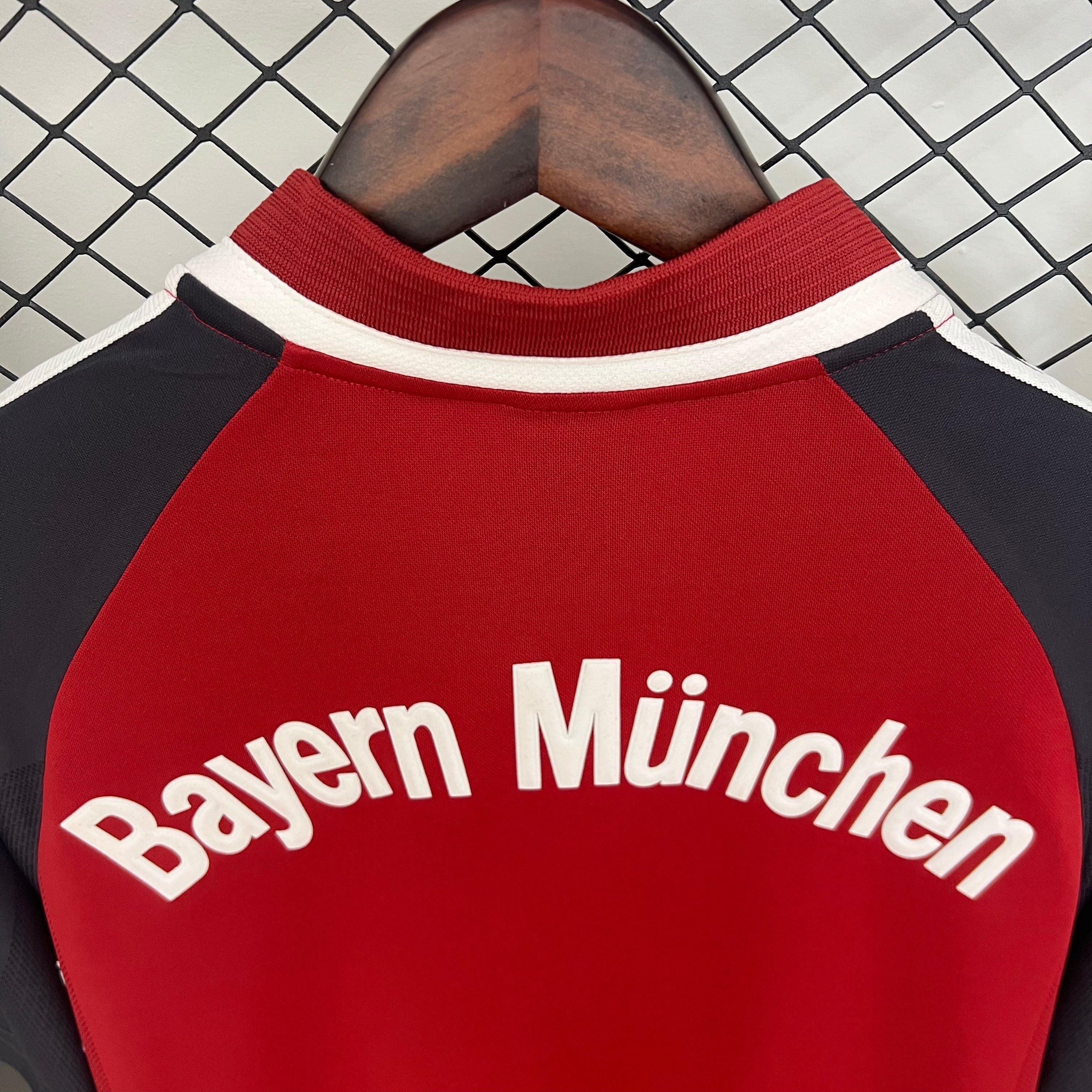 2001-02 Bayern Munich Home Retro