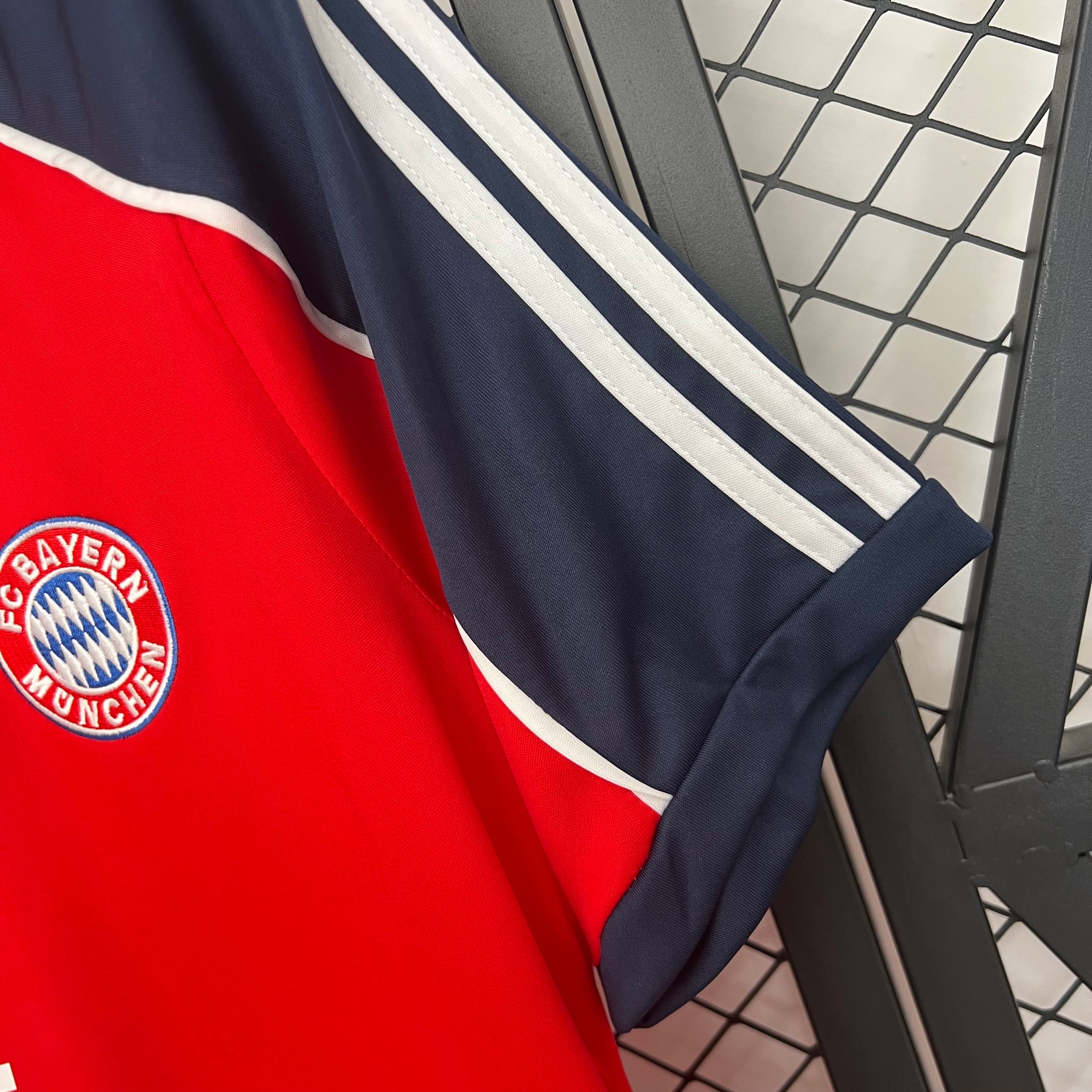 2000-01 Bayern Munich Home Retro
