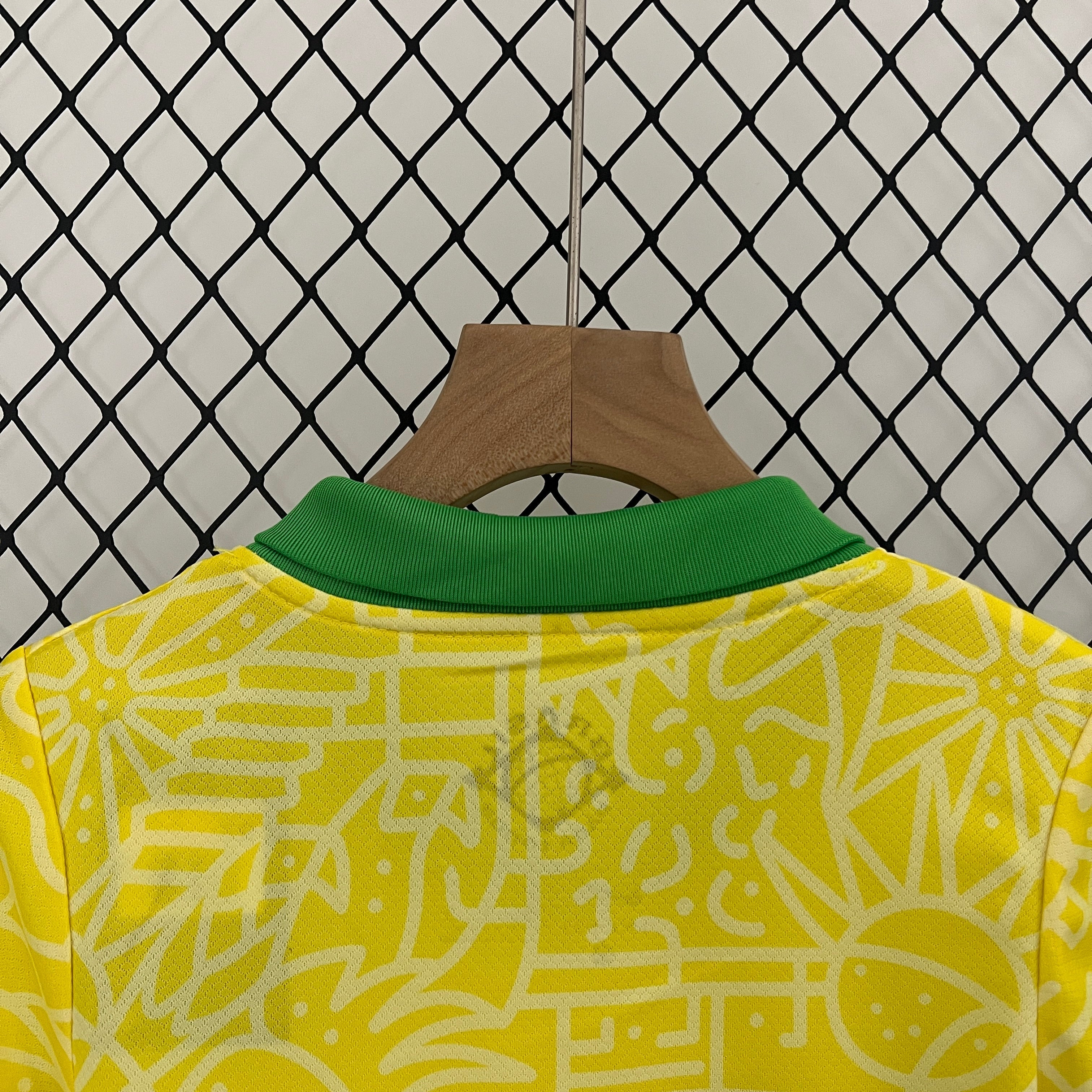 2024-25 Brazil Home KIDS SIZE 16-28