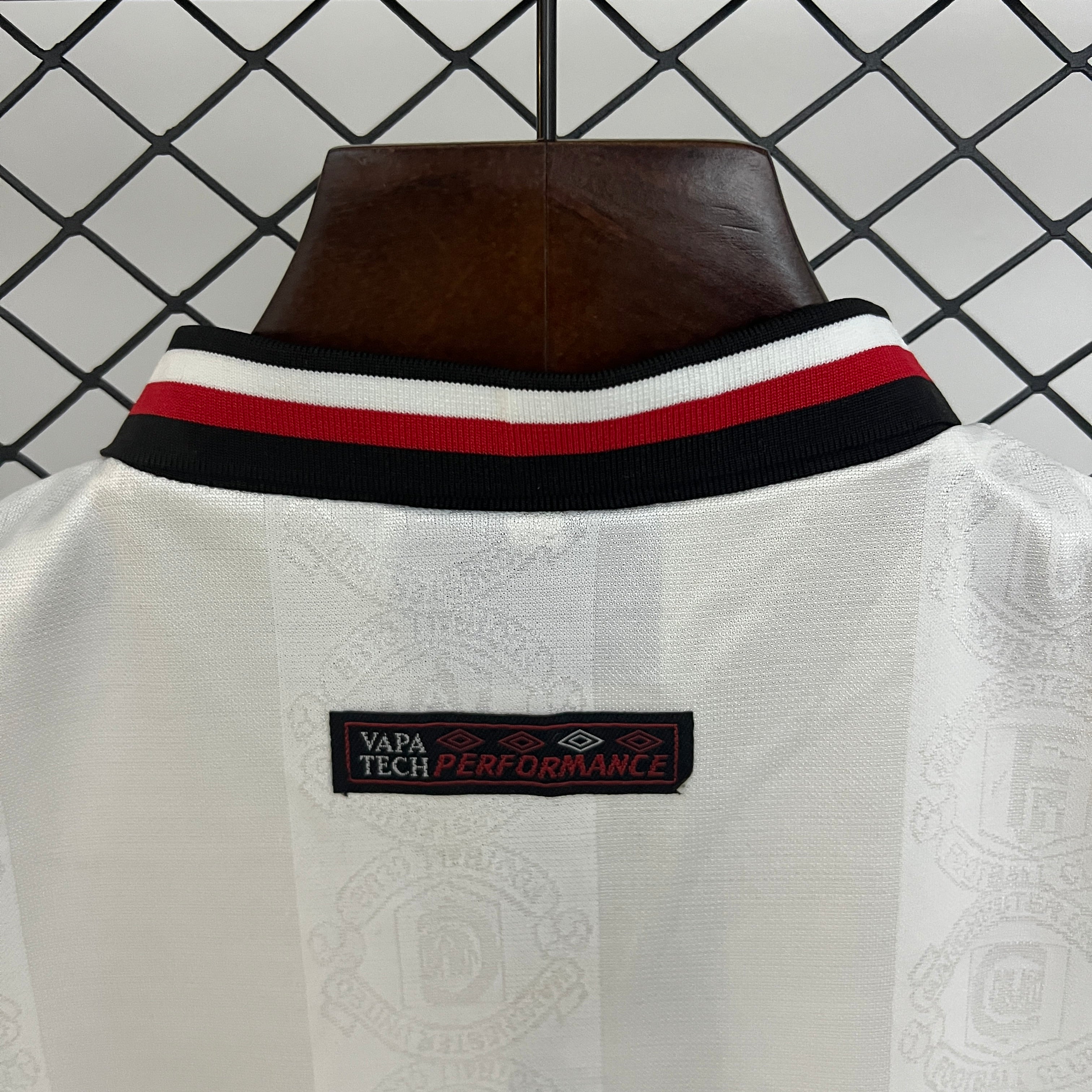 1997-98 Manchester United Away Retro KIDS 16-28