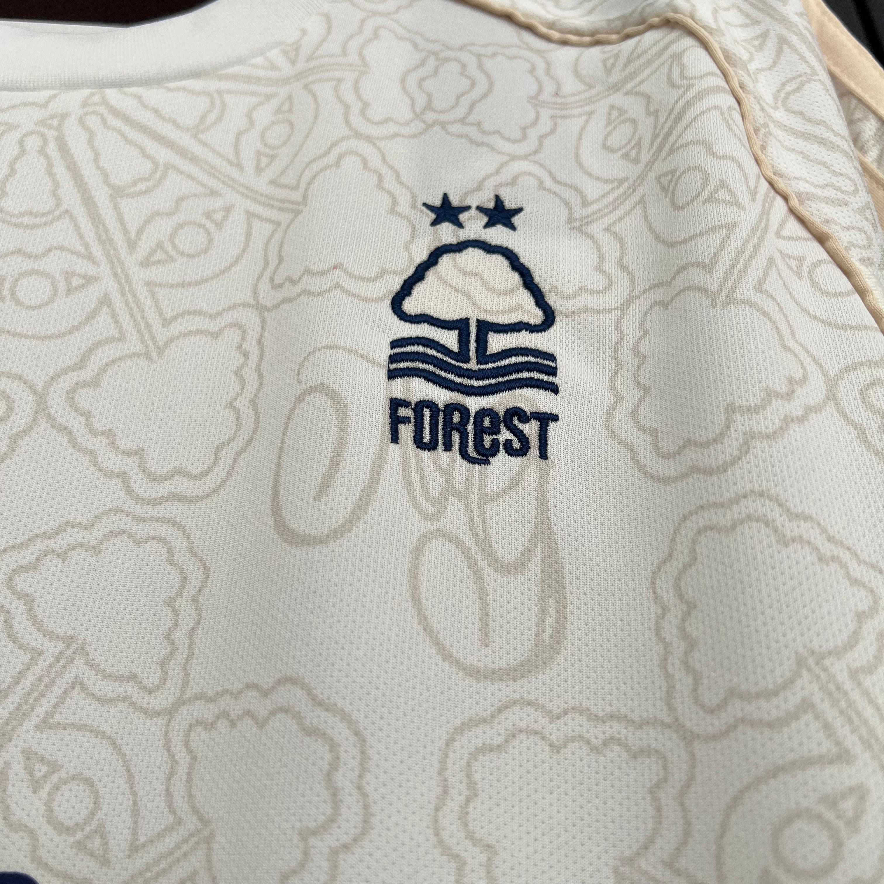 2025-26 Nottingham Forest Away