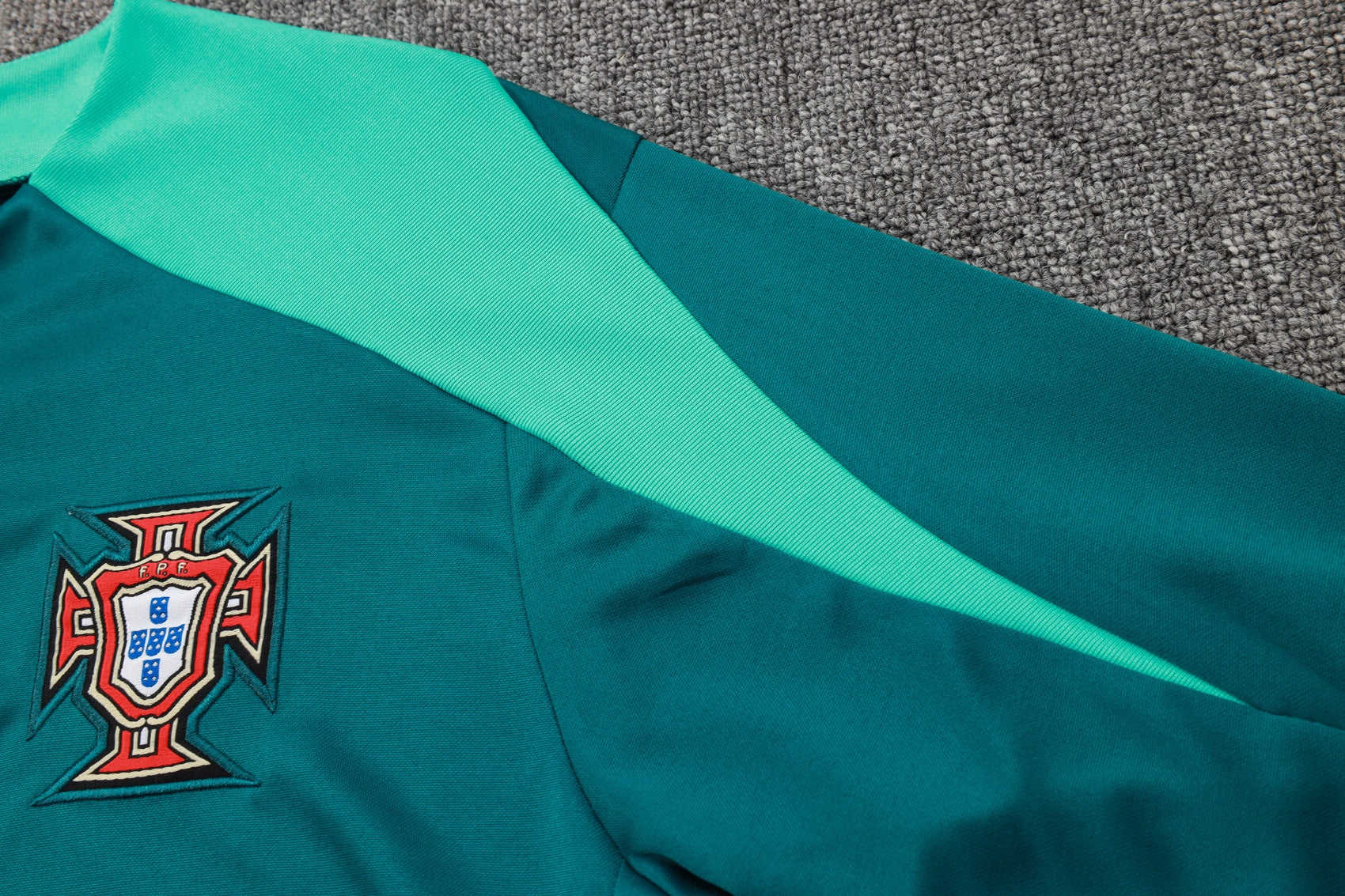 2024-25 Portugal Green Training Suit