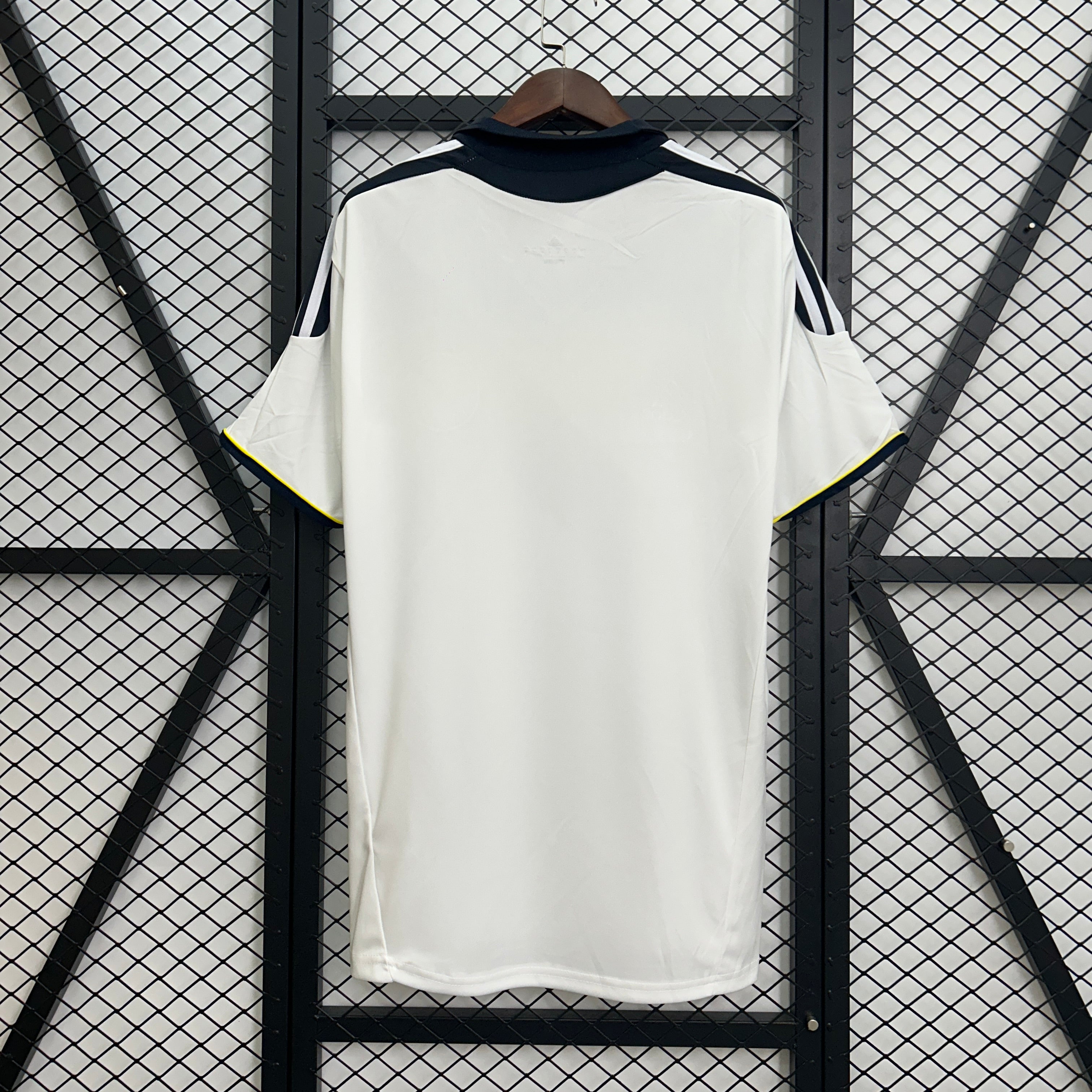 2011-12 Chelsea Third Away Retro Size