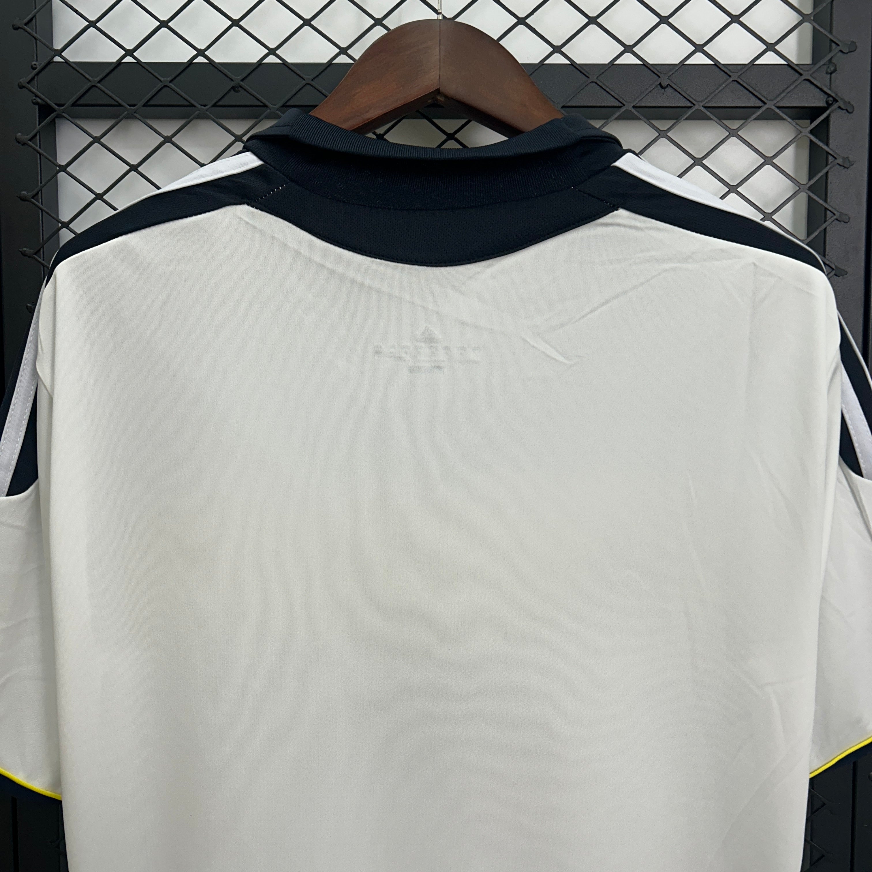 2011-12 Chelsea Third Away Retro Size