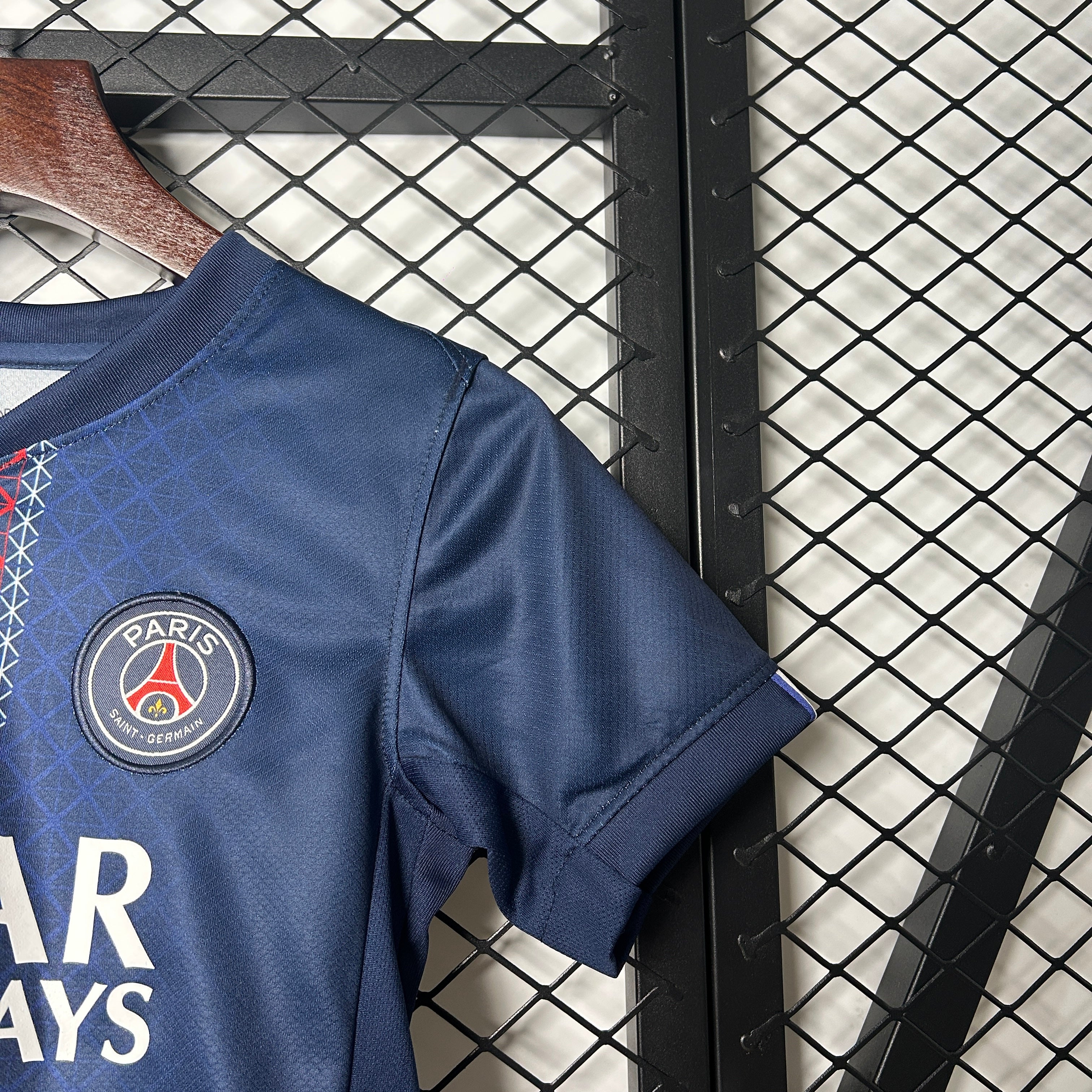 2025-26 Paris Home Kids 16-28