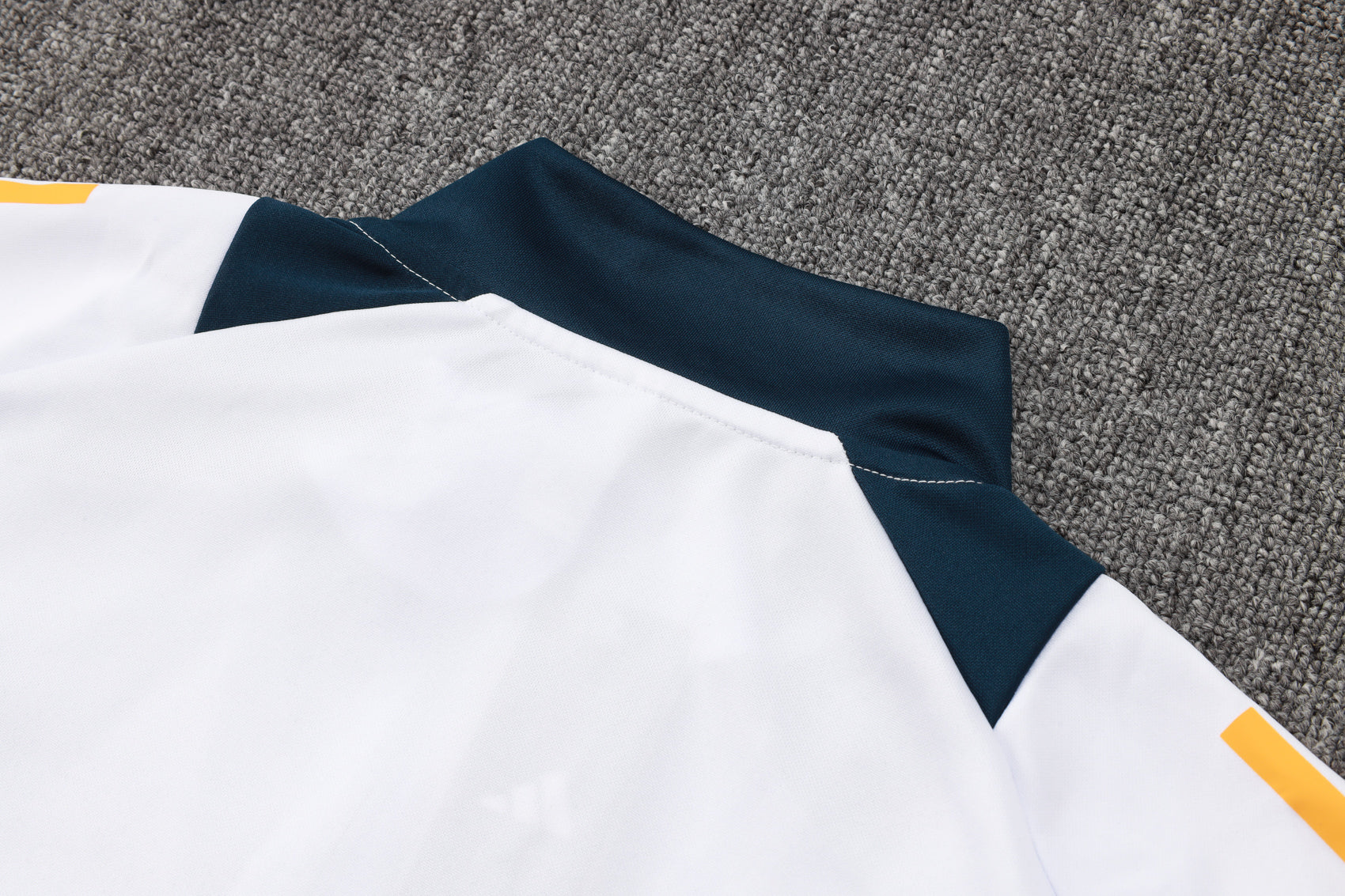 2024-25 Real Madrid White Training Suit Kit Long zipper