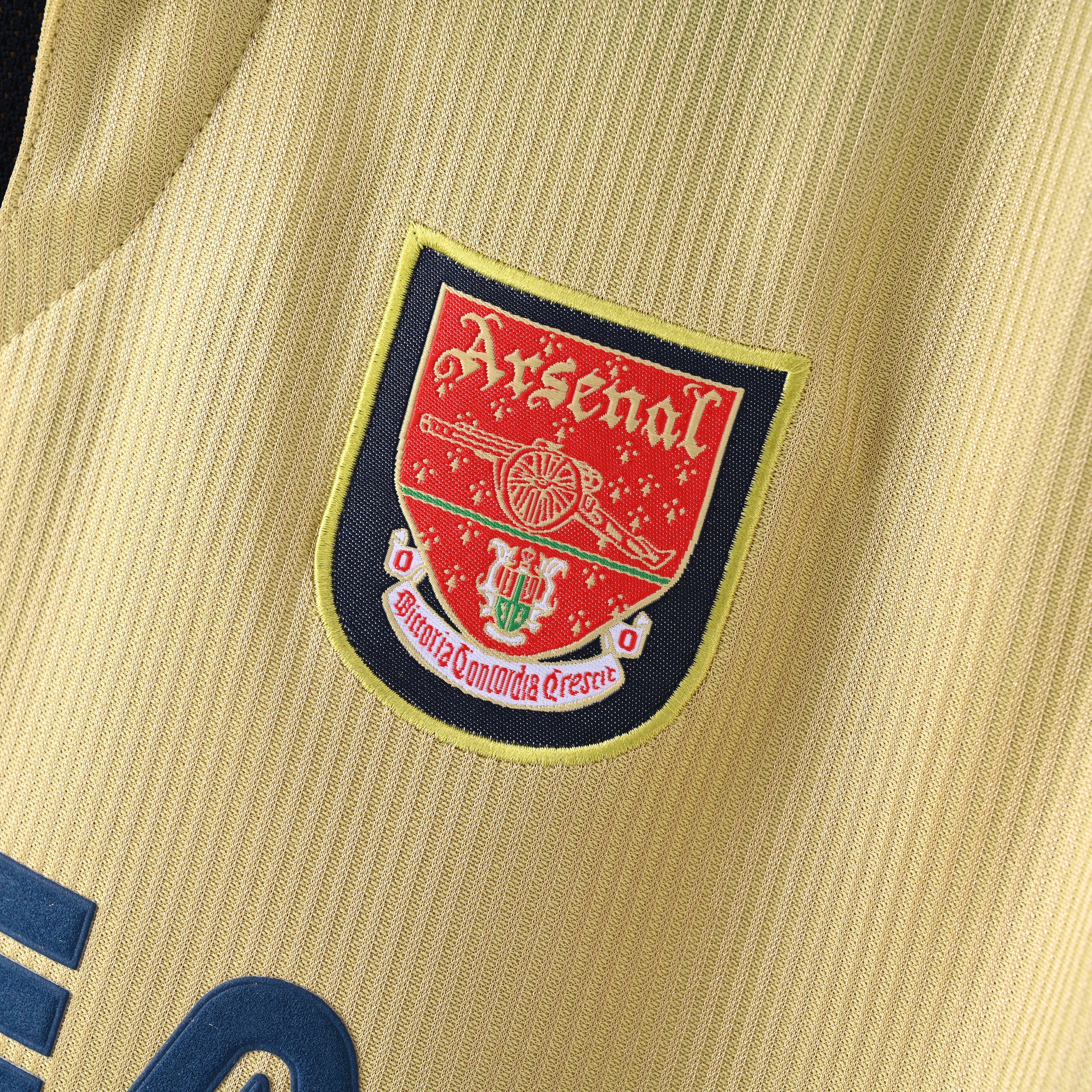 2001-02 Arsenal Away Retro