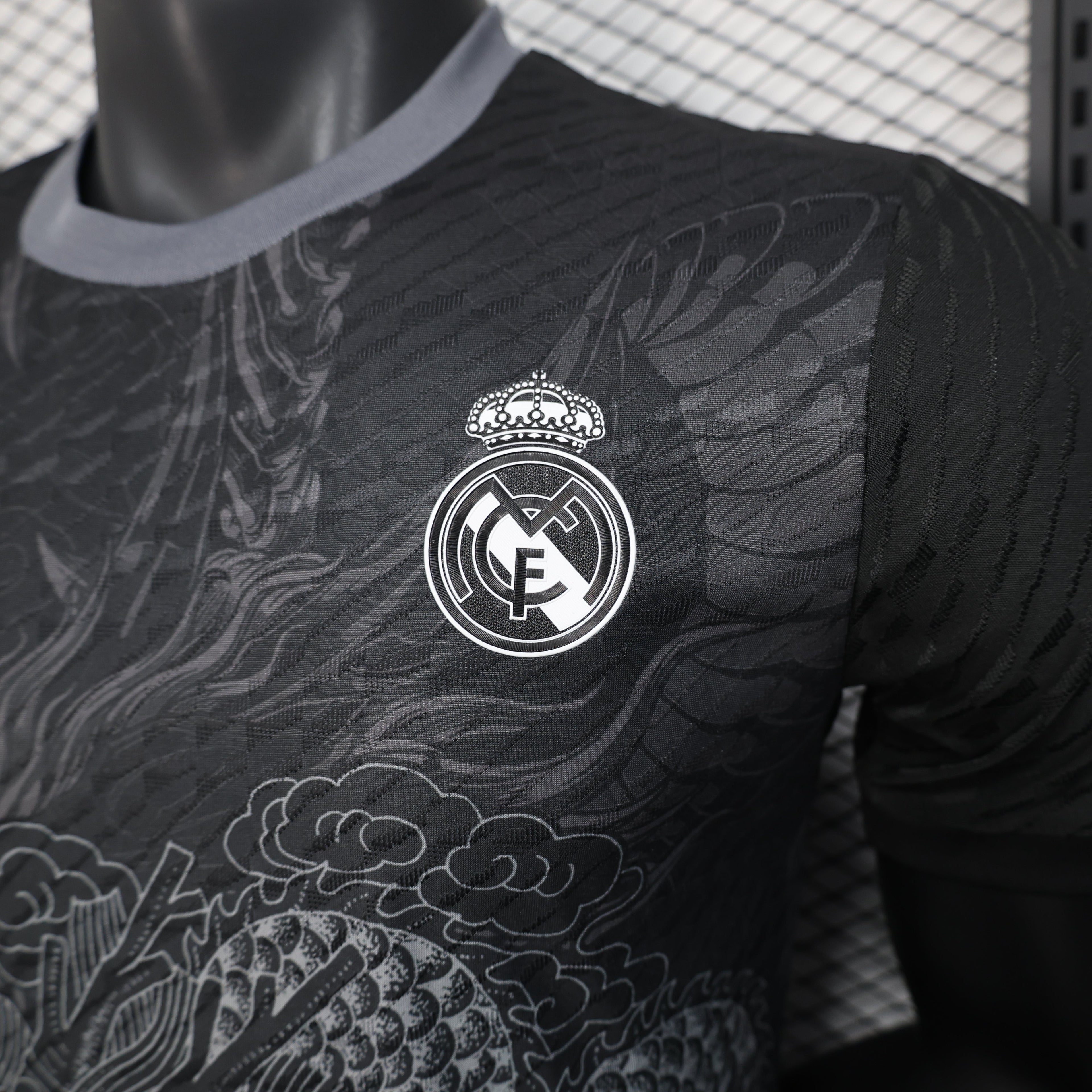 2025-26 Real Madrid Special Dragon Player Size
