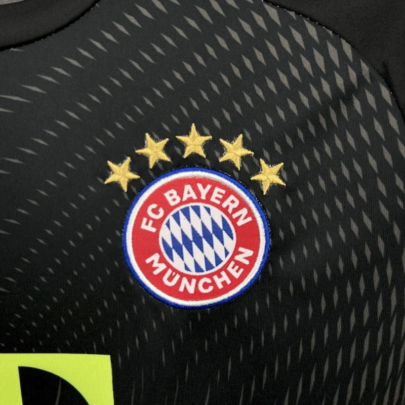 2025-26 Bayern Munich Special Black KIDS 16-28