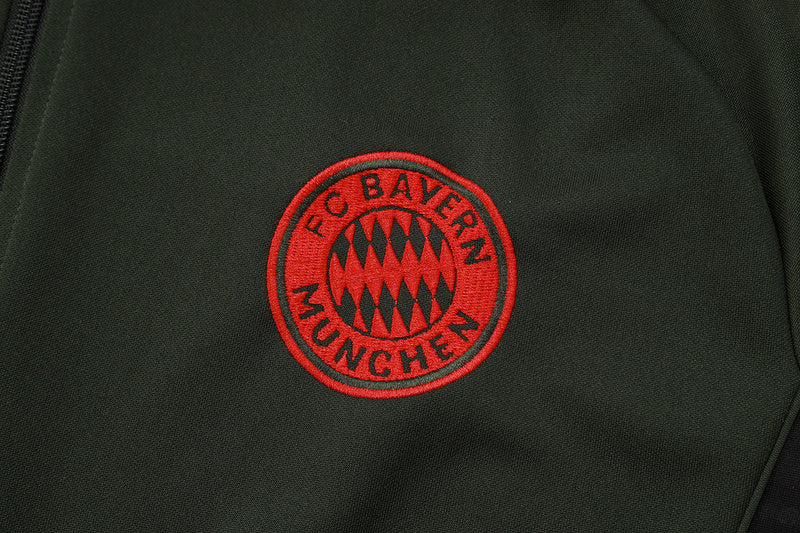 2025-26 Bayern Munich Black-White Adult long pull training suit