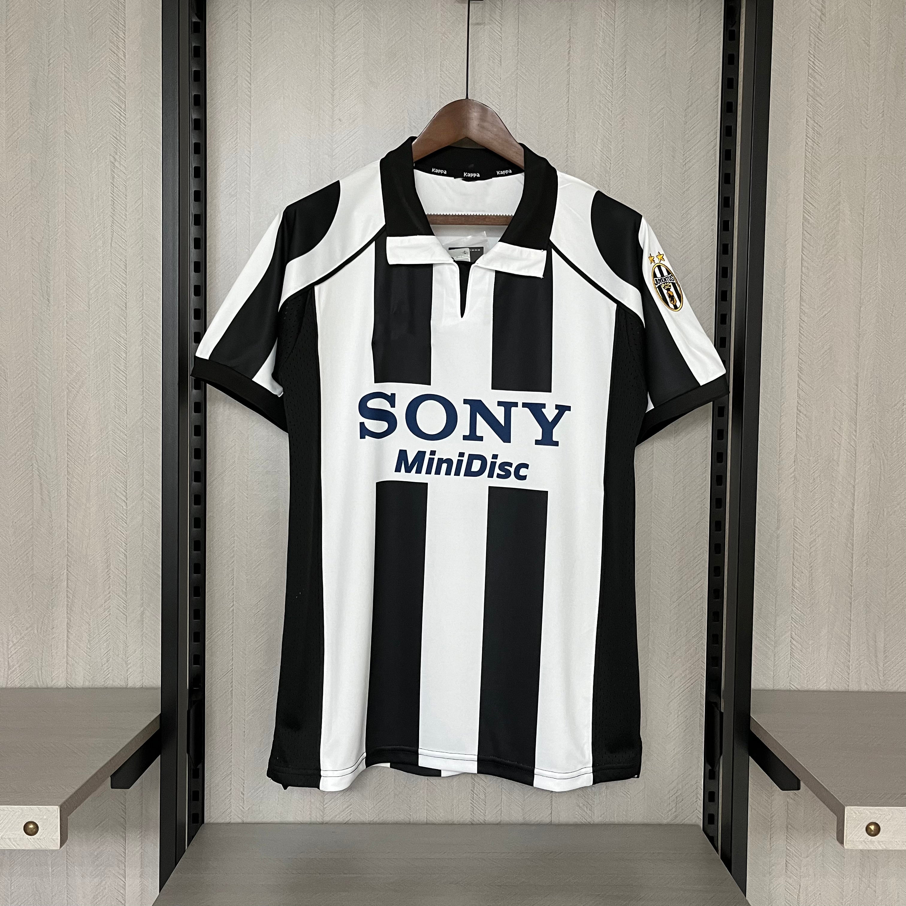 1997-98 Juventus home Retro