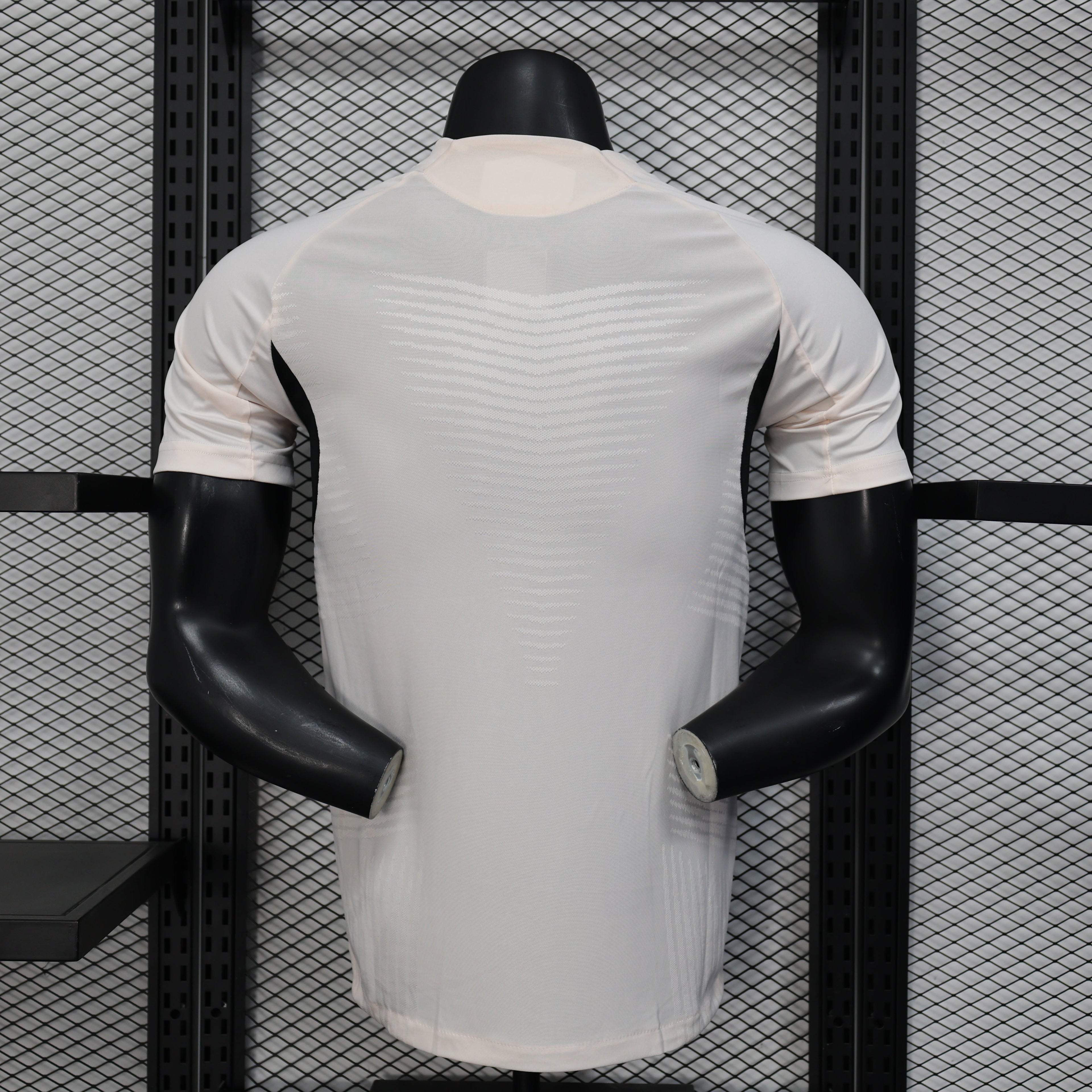 2025-26 Real Madrid Speical Player Size