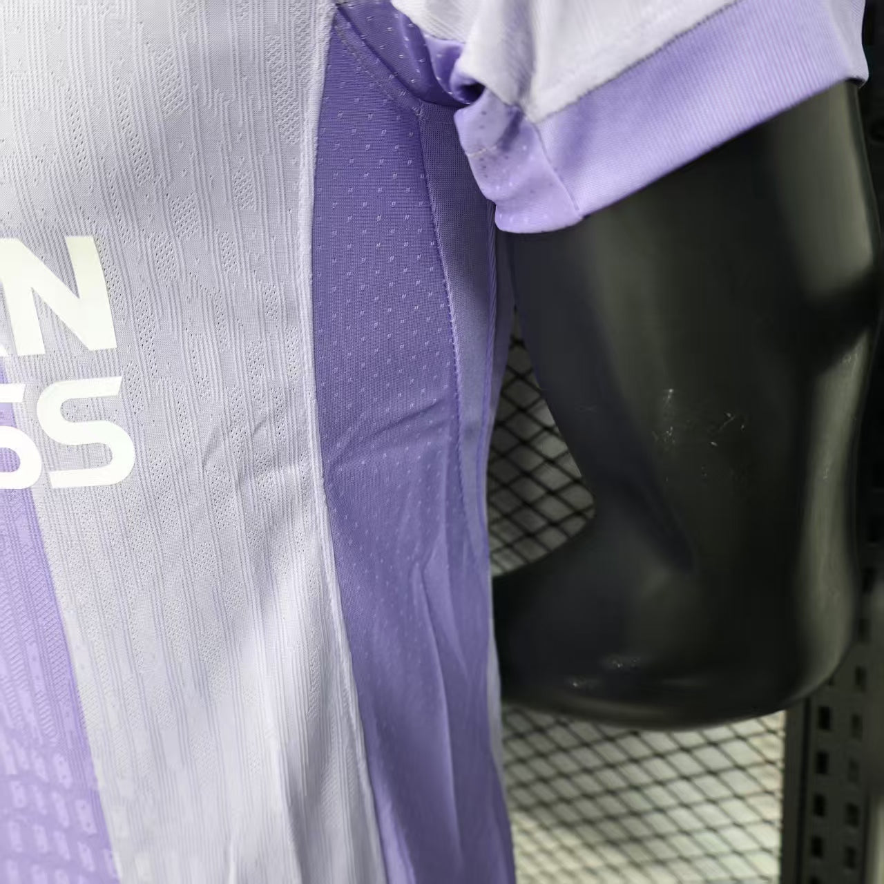 2025-26 Brighton Away Player