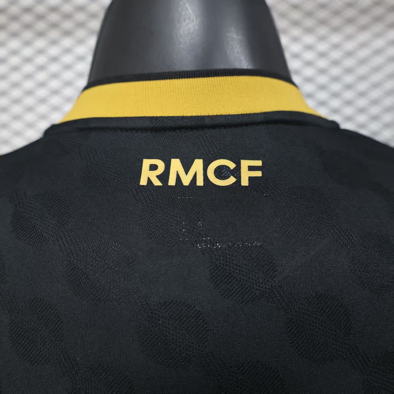 2025-26 Real Madrid Special Black-Gold Player