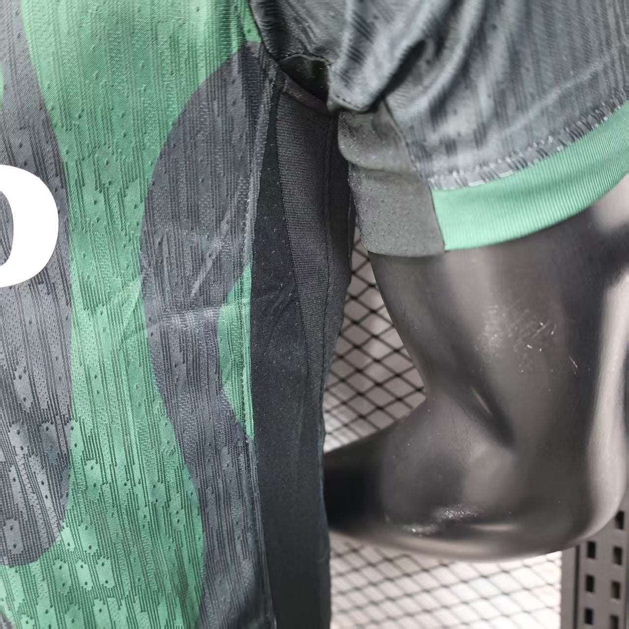 2025-26 Sporting Lisbon Second Away Player