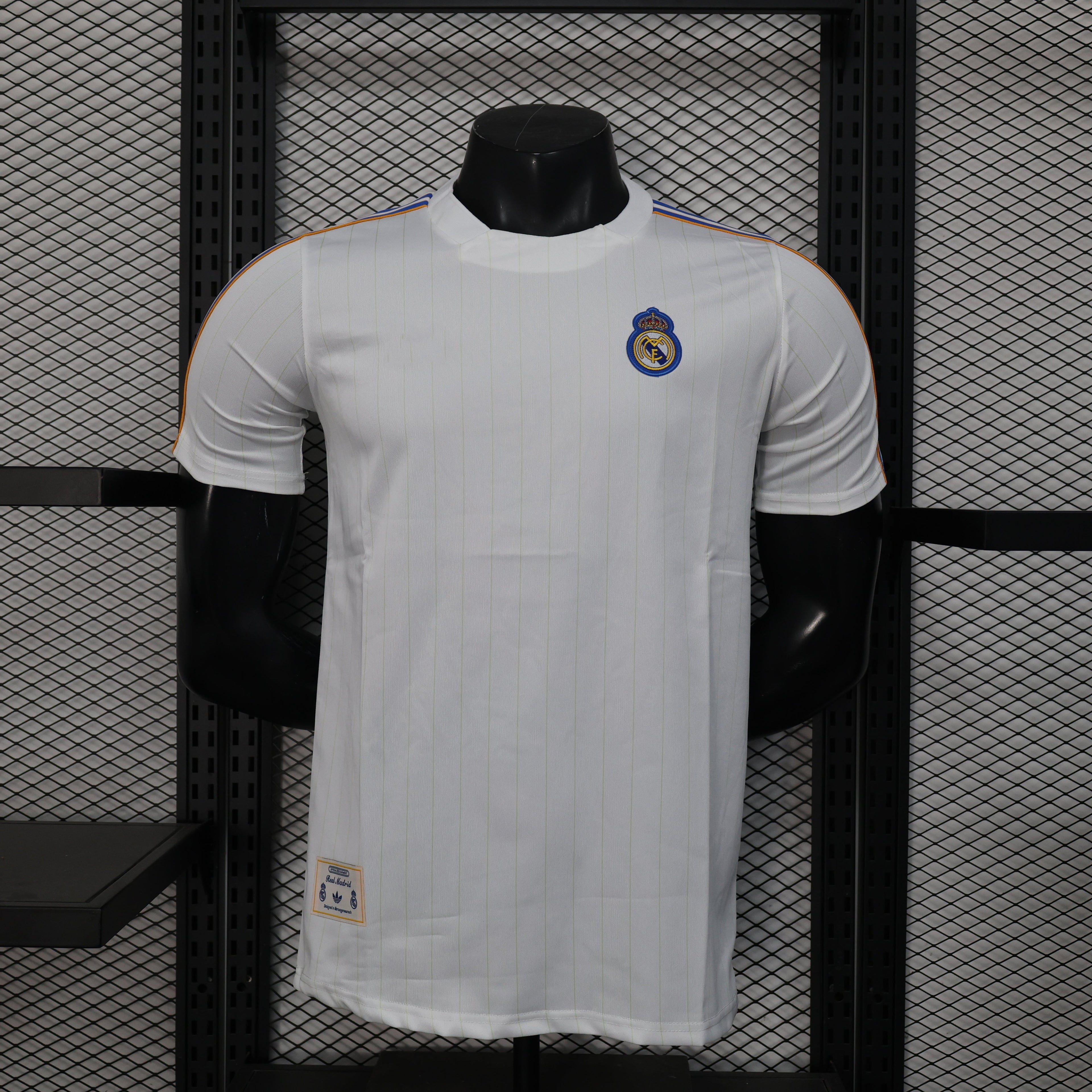 2025-26 Real Madrid Casual Style White Player