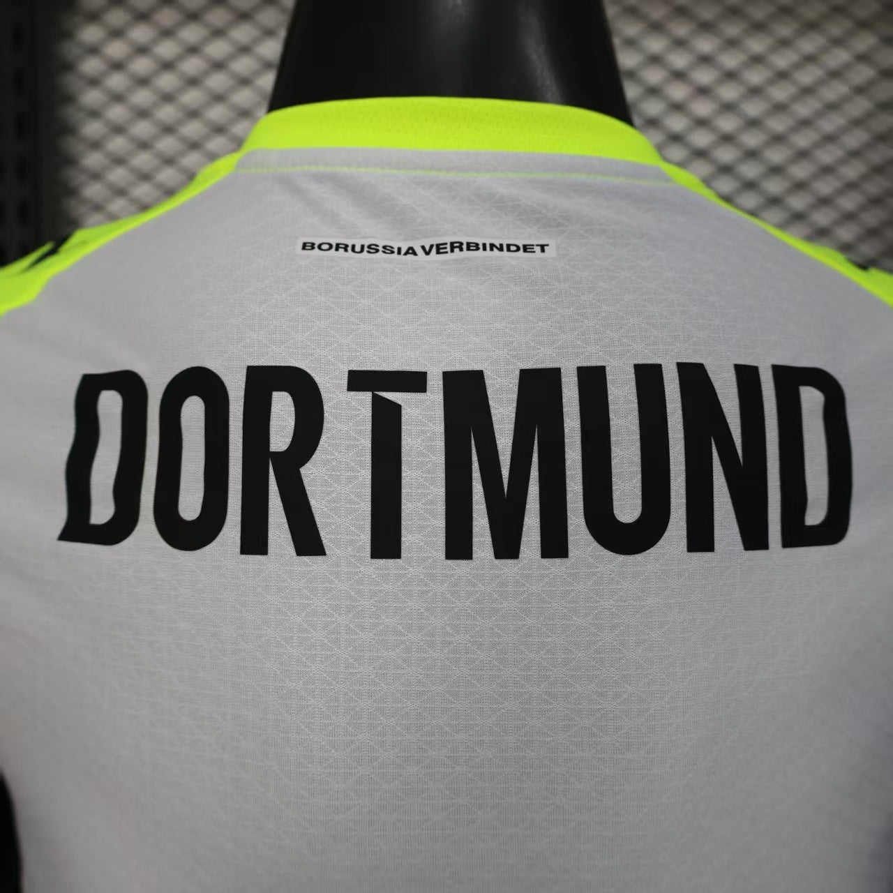2025-26 BVB Second Away Player