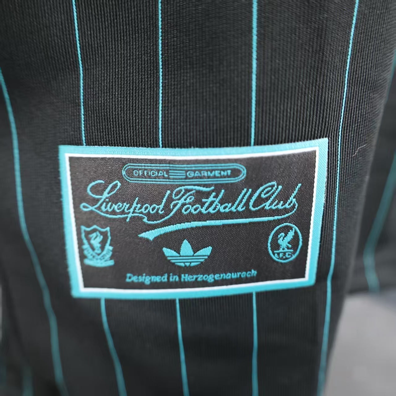 2025-26 Liverpool Casual Style Player