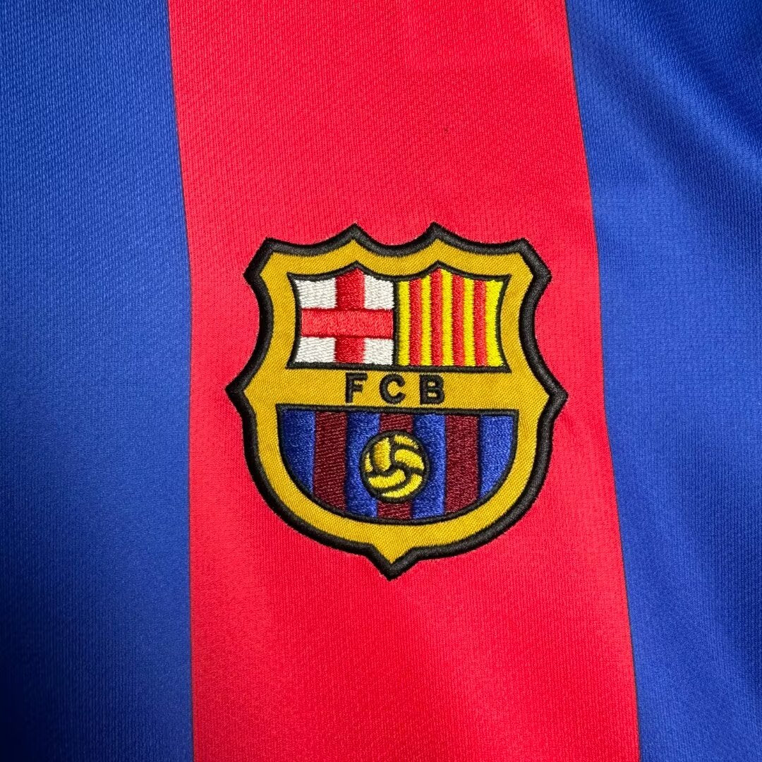 2004-05 Barcelona Home Retro