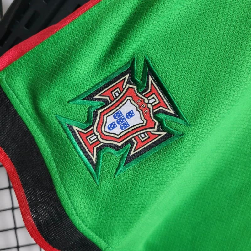 2024-25 Shorts Portugal Home
