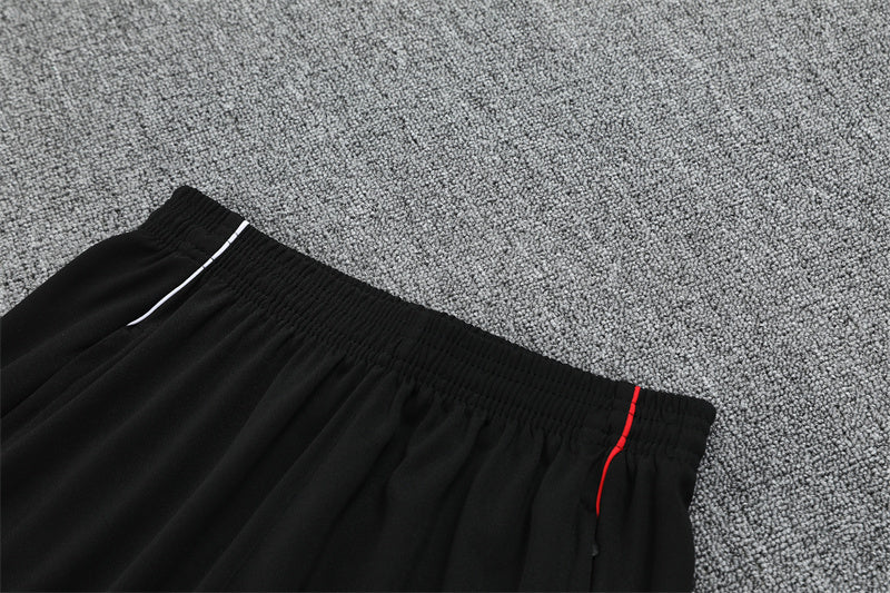 Conjunto de entrenamiento negro del Ajax 2025-26