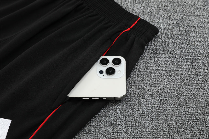 Conjunto de entrenamiento negro del Ajax 2025-26