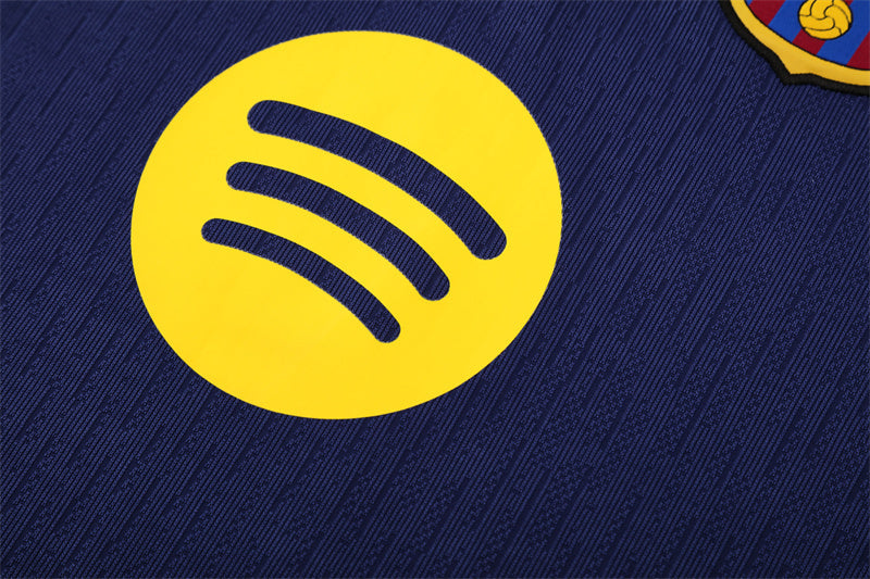 Trainingsanzug des FC Barcelona in Blau für die Saison 2025/26