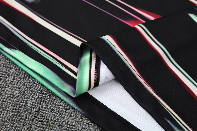 Traje de entrenamiento con estampado de camuflaje verde y negro de Portugal 2025-26