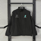 Traje de carreras cortavientos Mercedes Team Black 2026