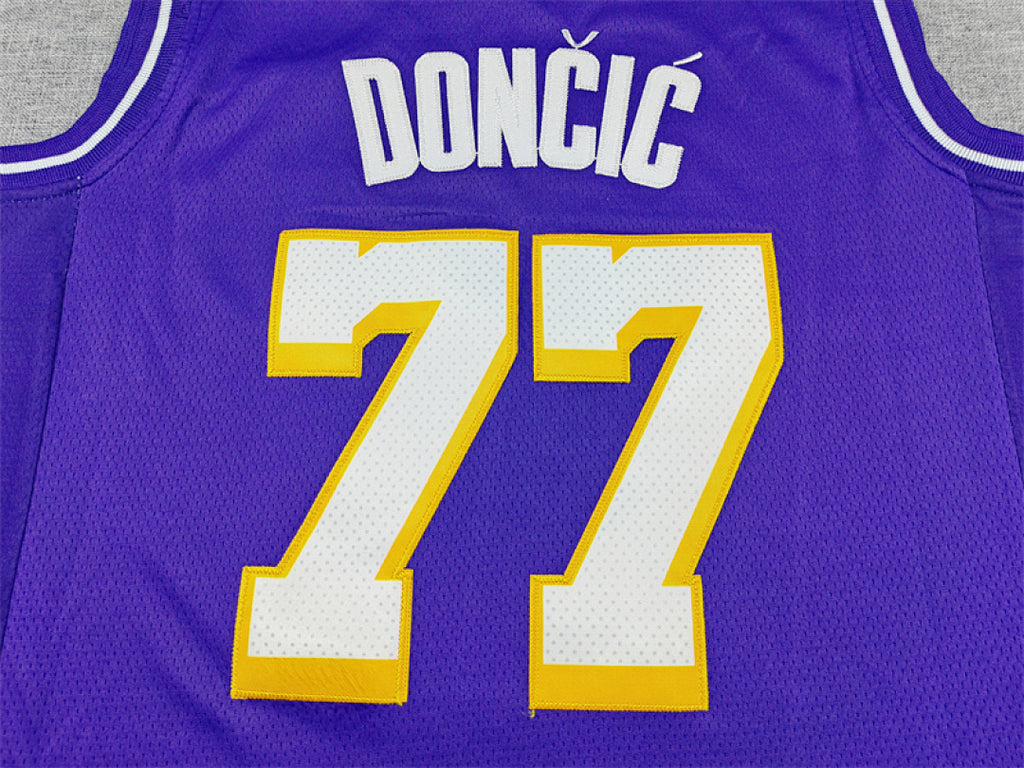 2026-27 NBA Lakers Purple Announcement Edition No.77 DONGIC