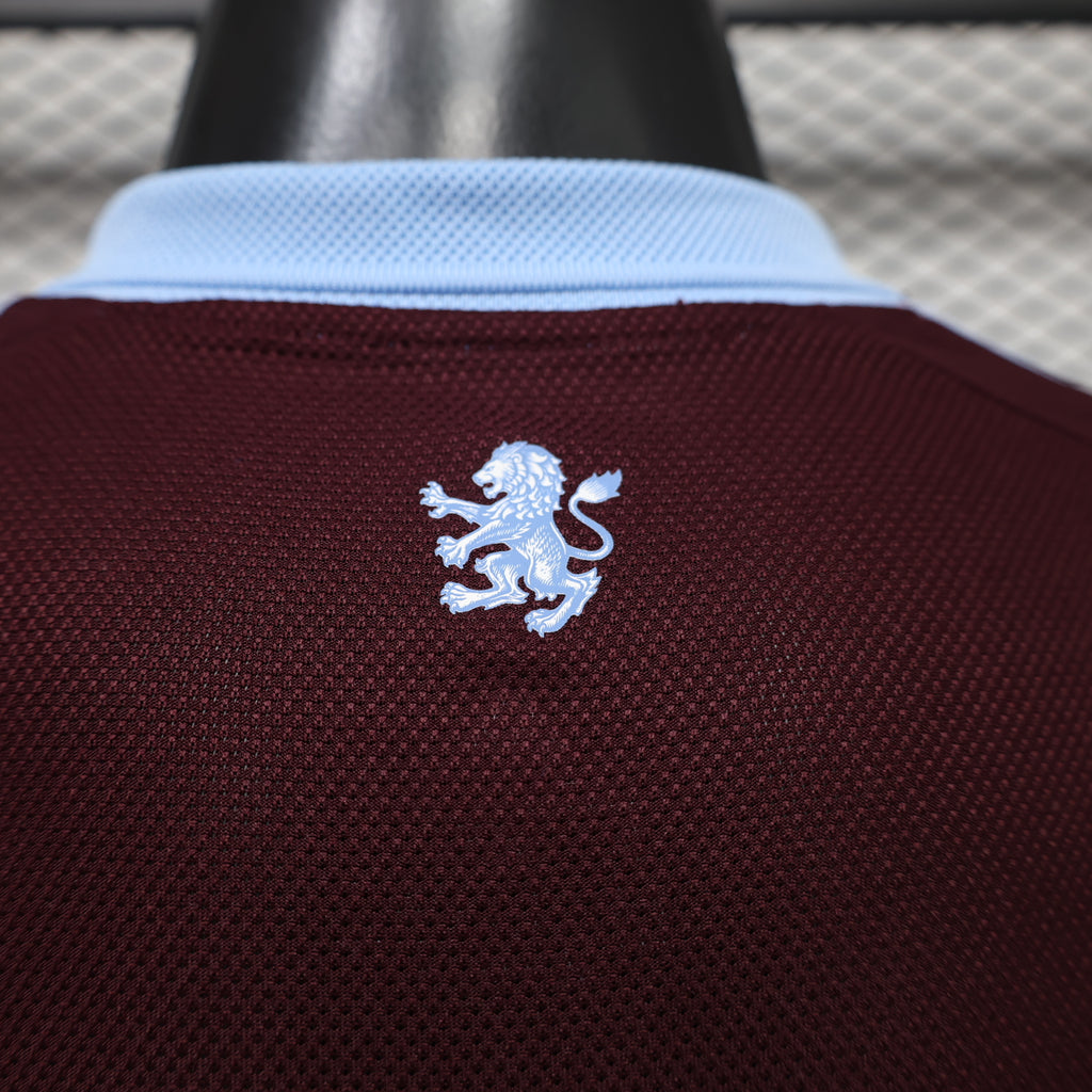 Versión de jugador de manga larga de la camiseta local del Aston Villa 2026-27