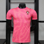 2026-27 Portugal Versión Especial Jugador Rosa