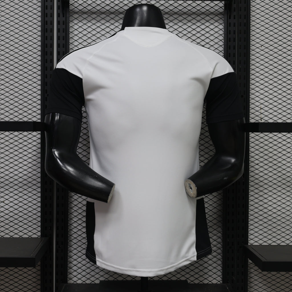 2026-27 Liverpool White Special Player Version