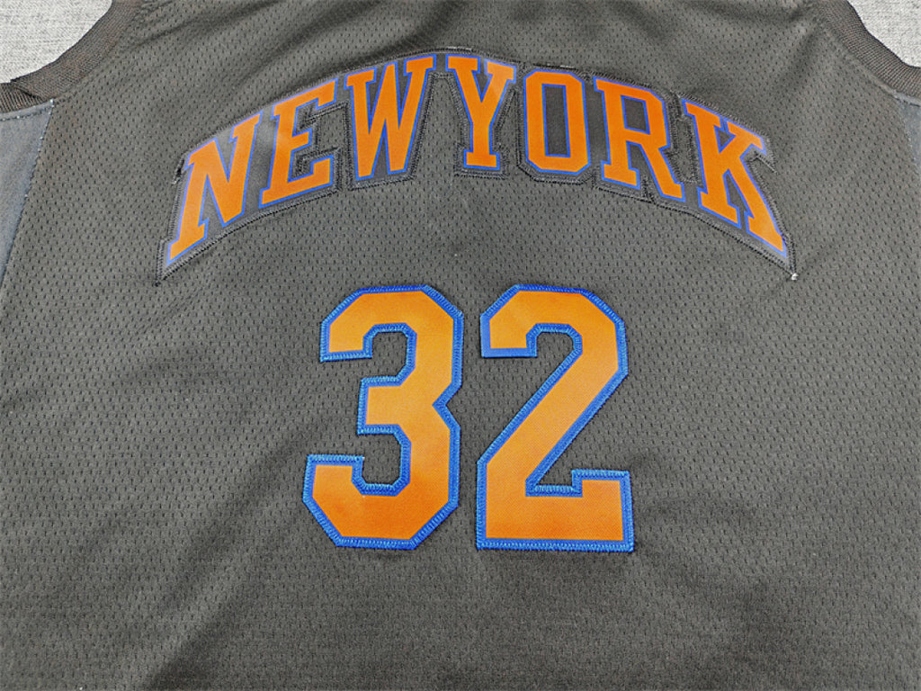2026-27 NBA Knicks Black Declaration Edition No.32 TOWNS