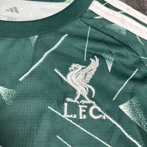 2026-27 Liverpool Green Goalkeeper Kids