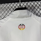 2026 Alemania Blanco Cortavientos