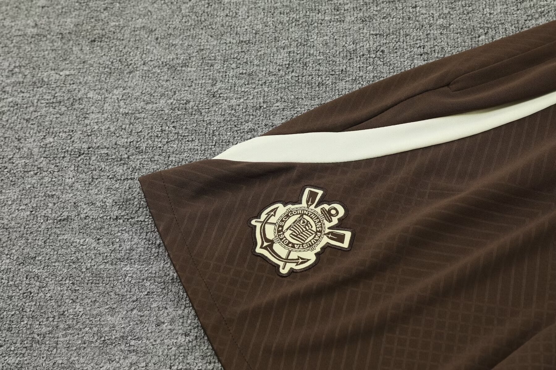 2024-25 Corinthians Weste Anzug