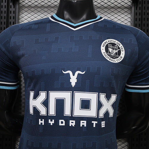Camiseta de fútbol del Newcastle de visitante versión jugador 2026-27