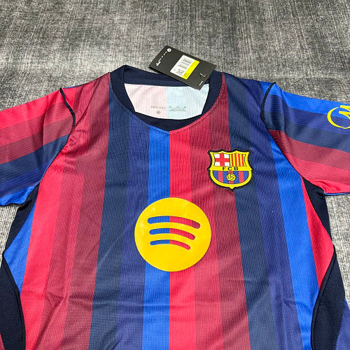 2026-27 Equipación de casa para niños del Barcelona
